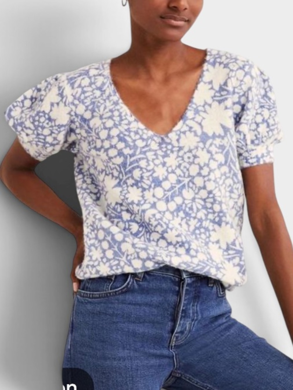 Boden Blue & Cream Floral V-Neck Puff Sleeve Top XL